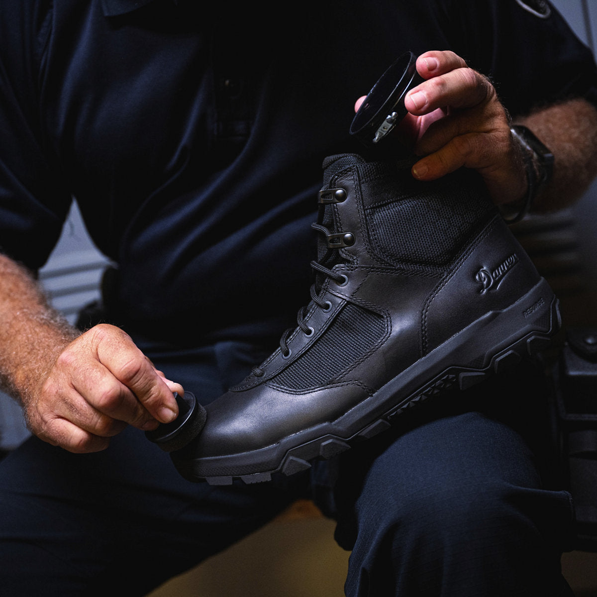 Men's Sonic Side-Zip 6" Black Danner Dry
