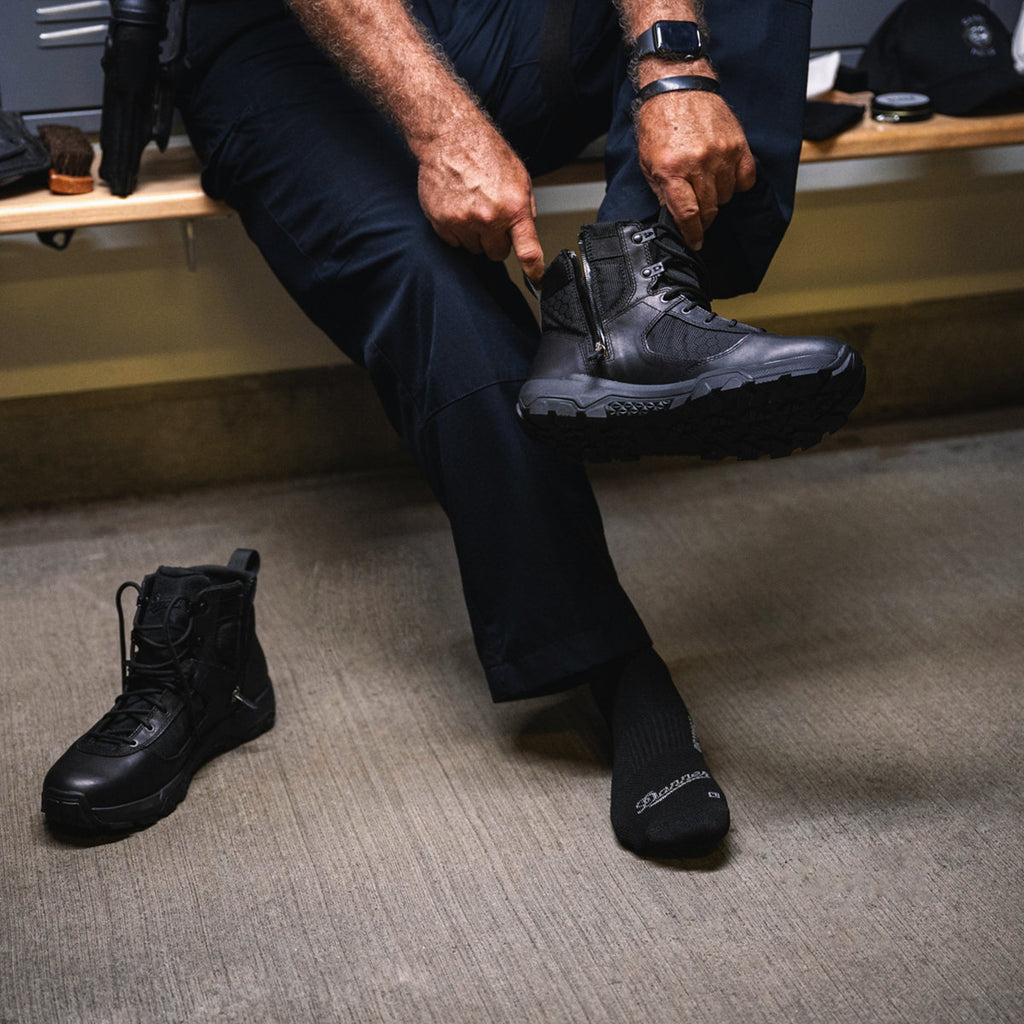 Men's Sonic Side-Zip 6" Black Danner Dry