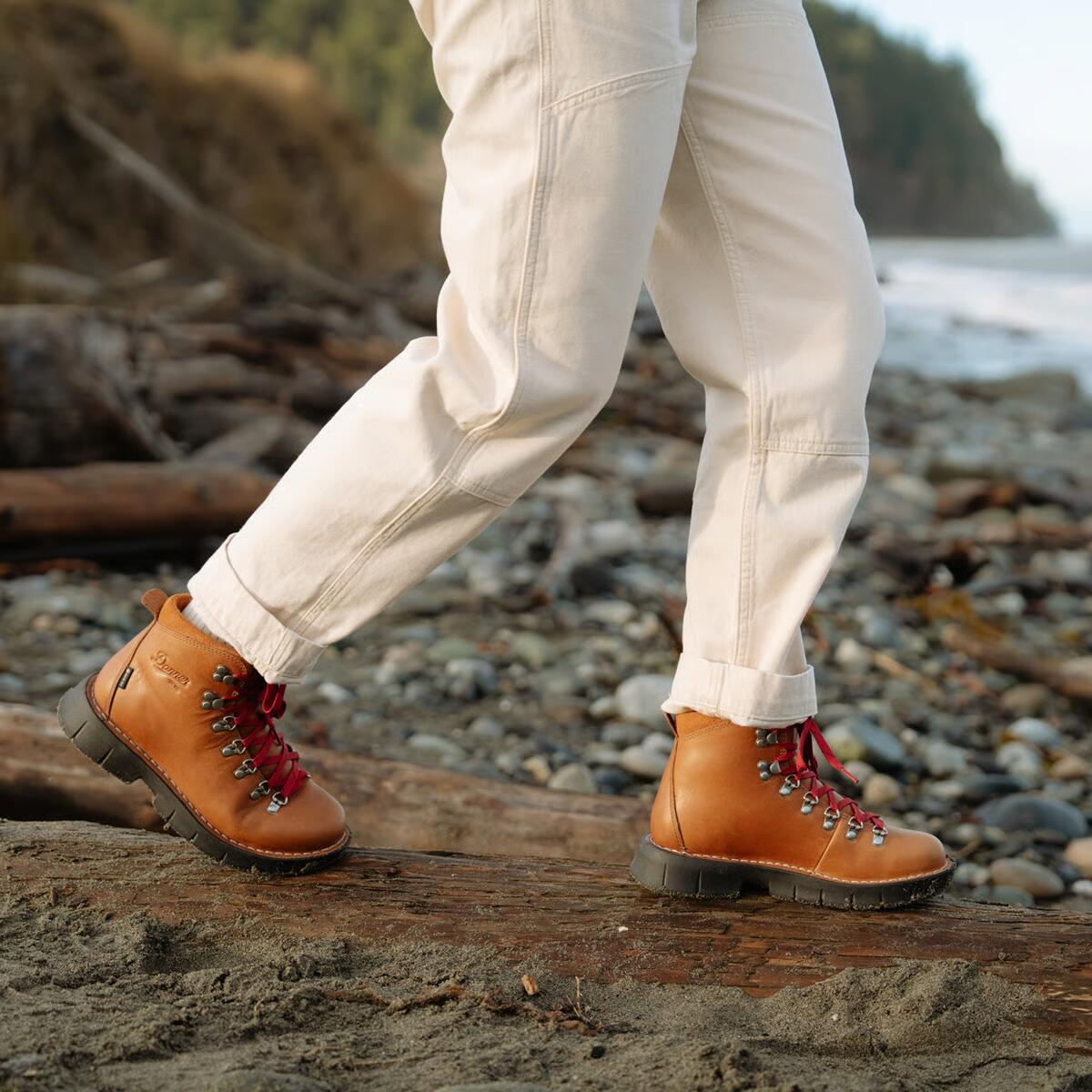 Women's Eastwood Cascade