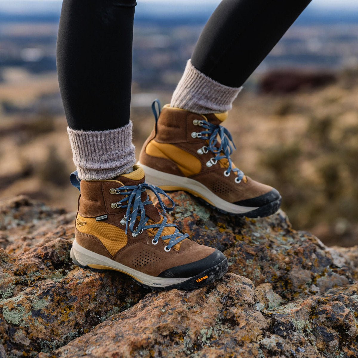 Women's Inquire Mid 5" Pinecone Brown/Prairie Sand