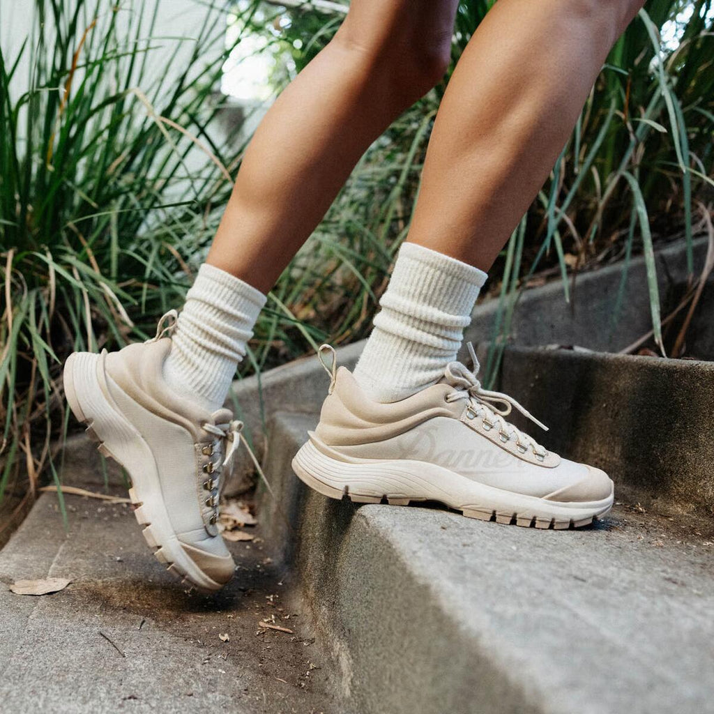 Women's Trail Trainer 3" Bleached Sand/Semolina